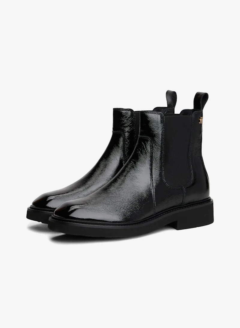 Tommy Hilfiger Black Patent Crinkle Leather Chelsea Boots for Women | Best Price UAE